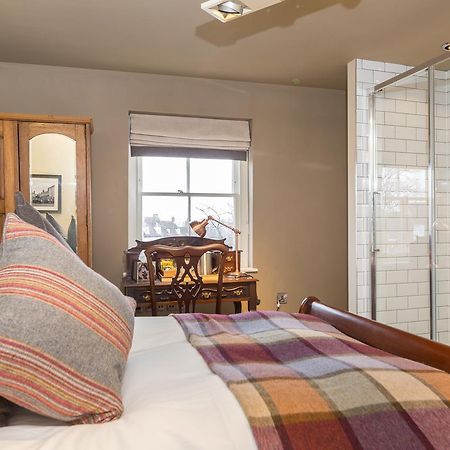 The Bull Hotel Olney 외부 사진