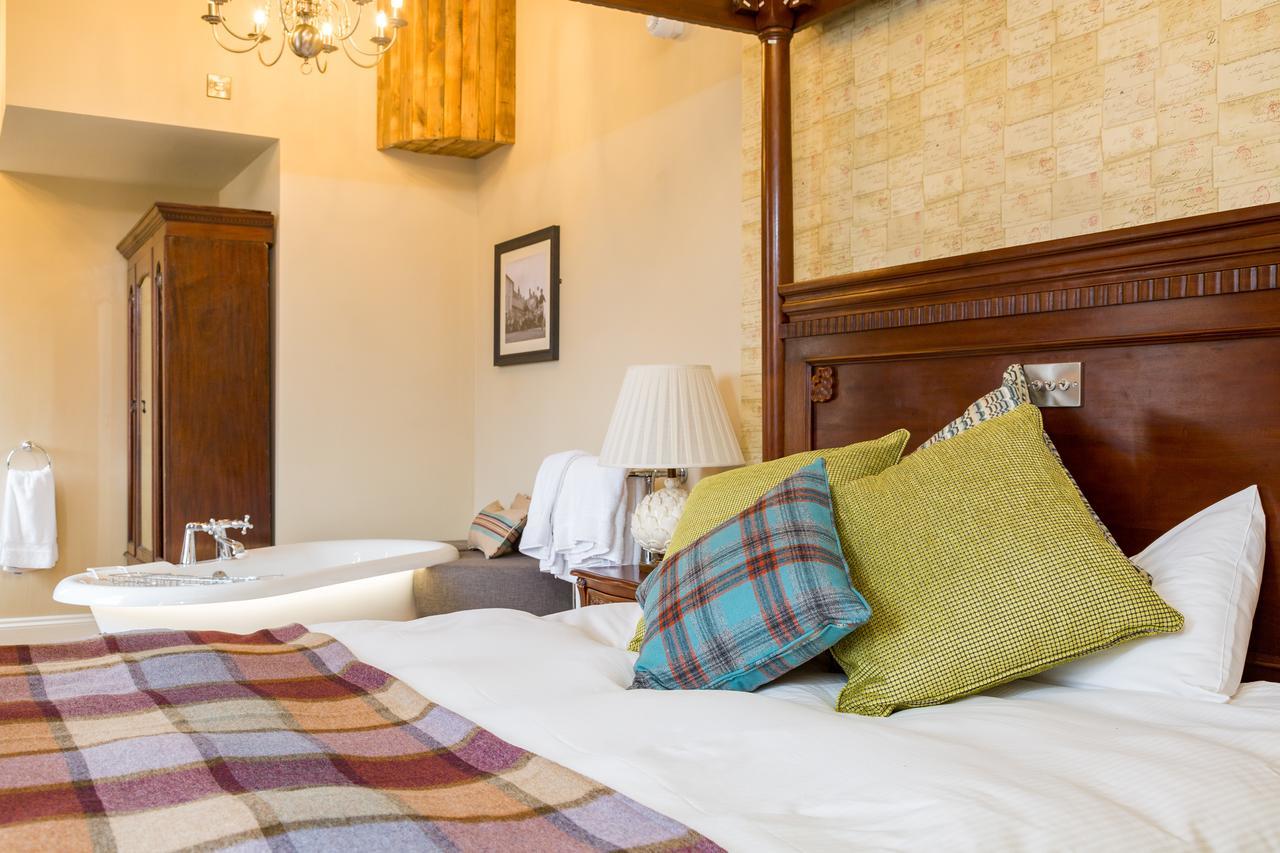 The Bull Hotel Olney 외부 사진