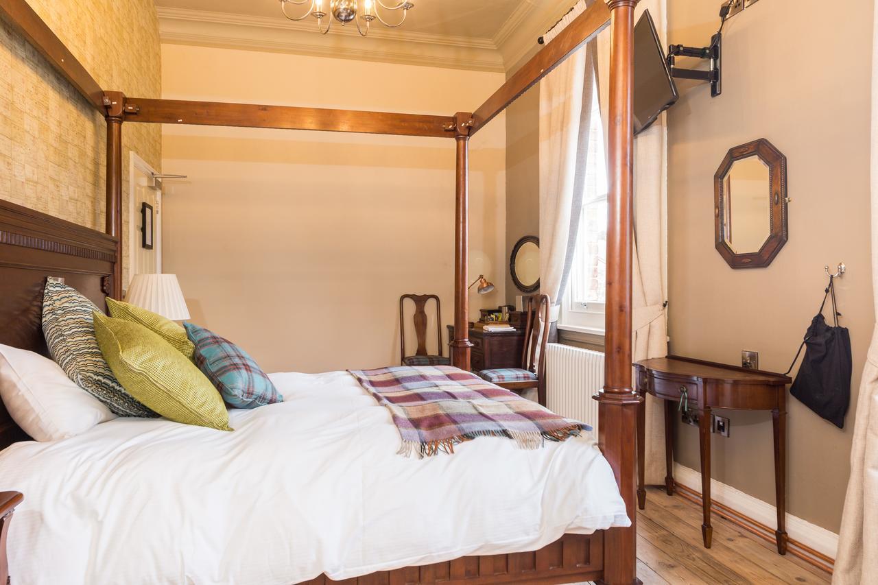 The Bull Hotel Olney 외부 사진