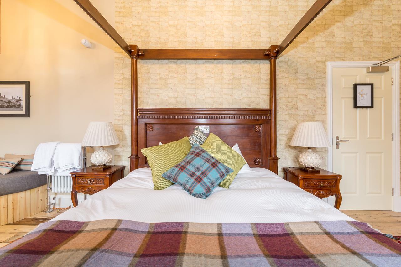 The Bull Hotel Olney 외부 사진