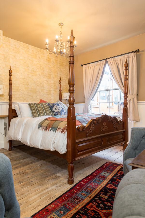 The Bull Hotel Olney 외부 사진