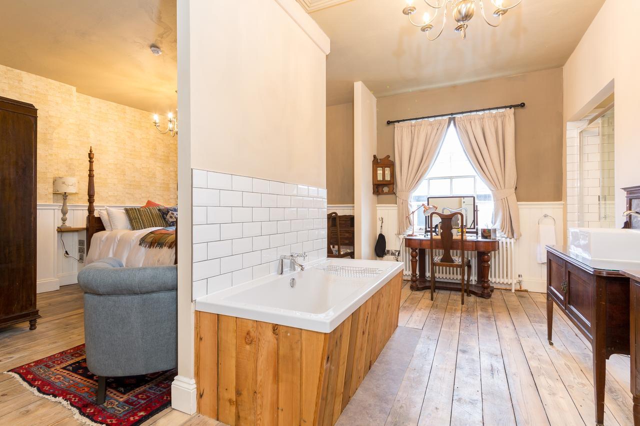 The Bull Hotel Olney 외부 사진