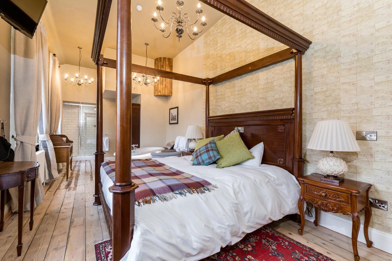 The Bull Hotel Olney 외부 사진