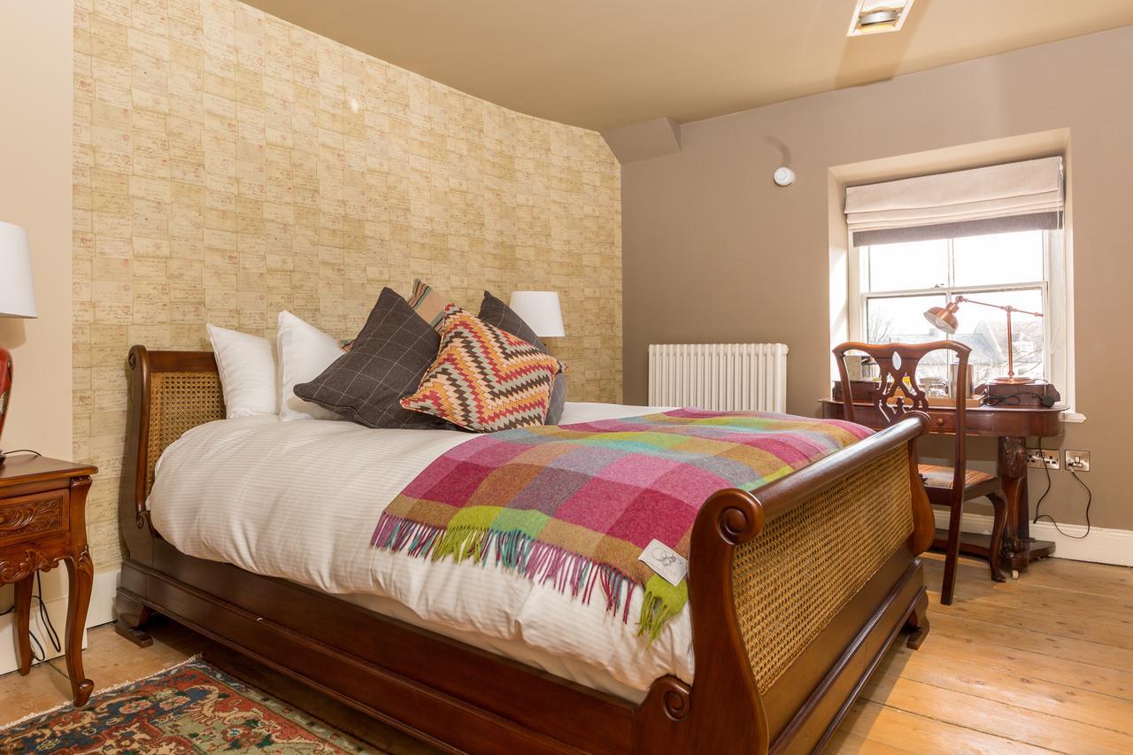 The Bull Hotel Olney 외부 사진