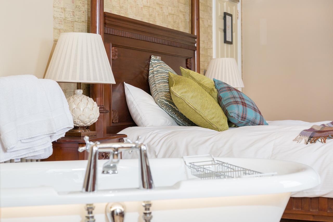 The Bull Hotel Olney 외부 사진