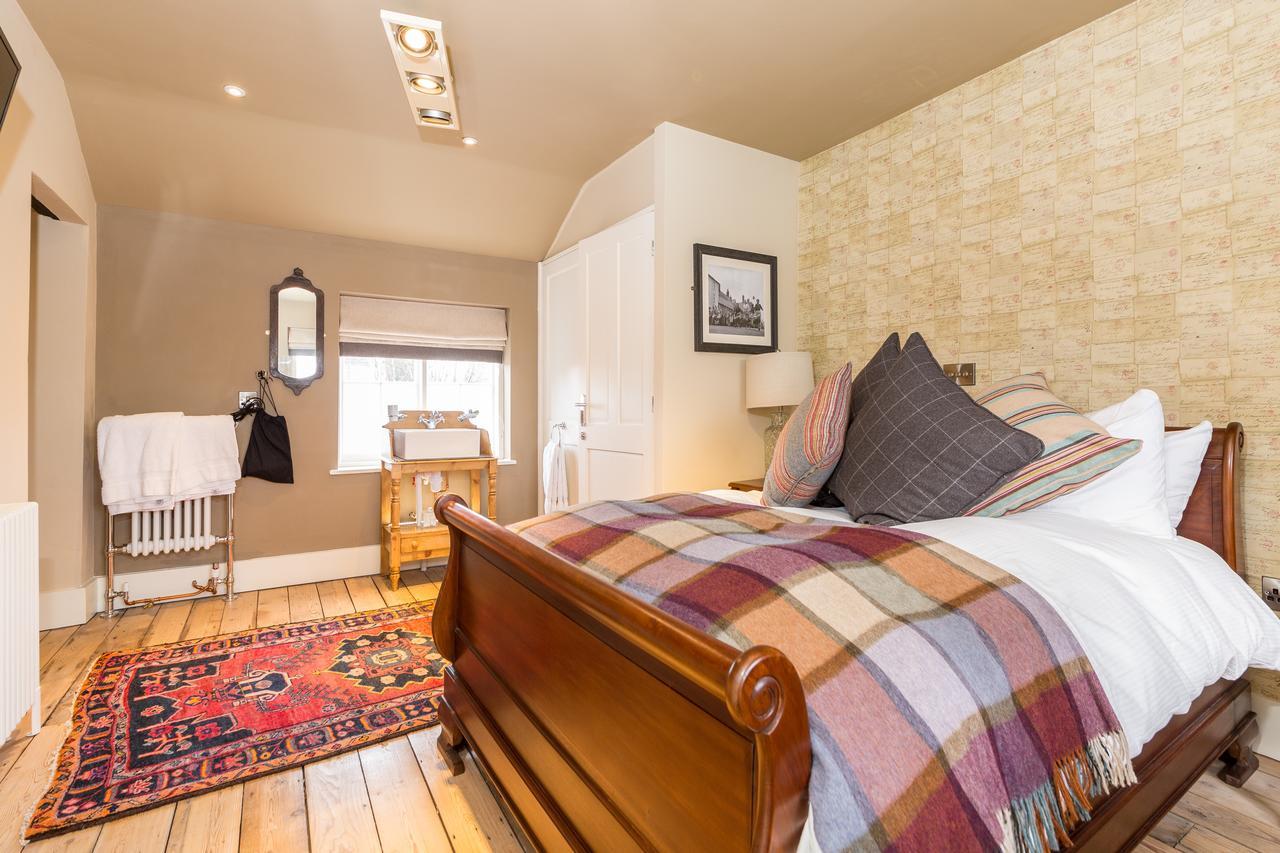 The Bull Hotel Olney 외부 사진